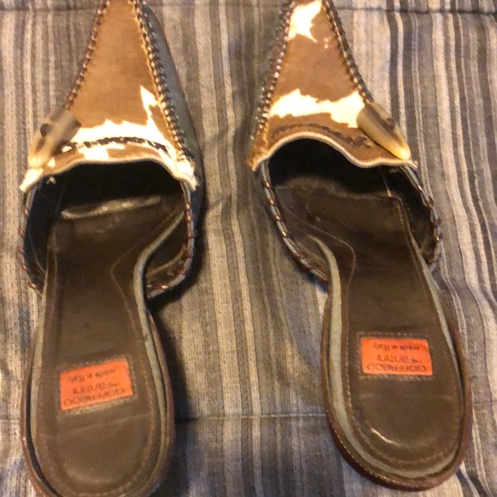Goffredo fantini made in Italy brown n white material